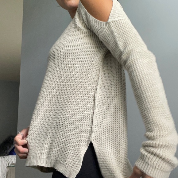 Cold Shoulder Cream Sweater - Picture 3 of 7